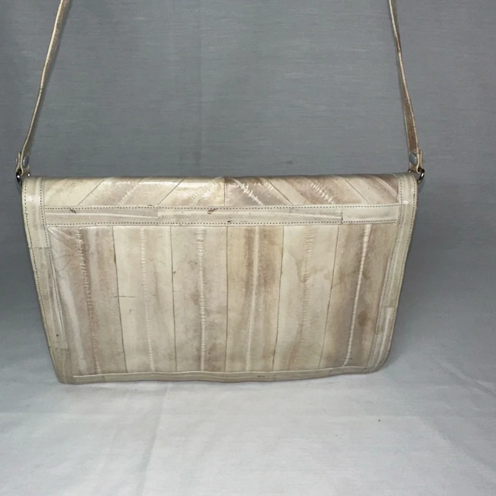 Vintage Eel Skin Crossbody Clutch Cream Beige Leather Envelope Purse